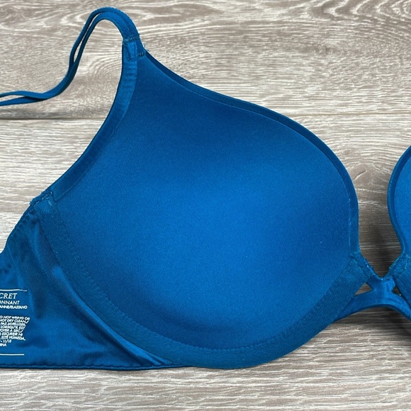 Victoria’s Secret Very Sexy Push-up Bra Teal Underwire 32D - Picture 9 of 11